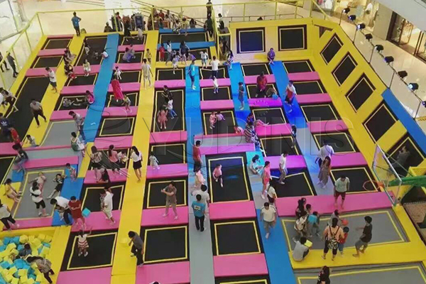 free jumping area of trampoline park for sale